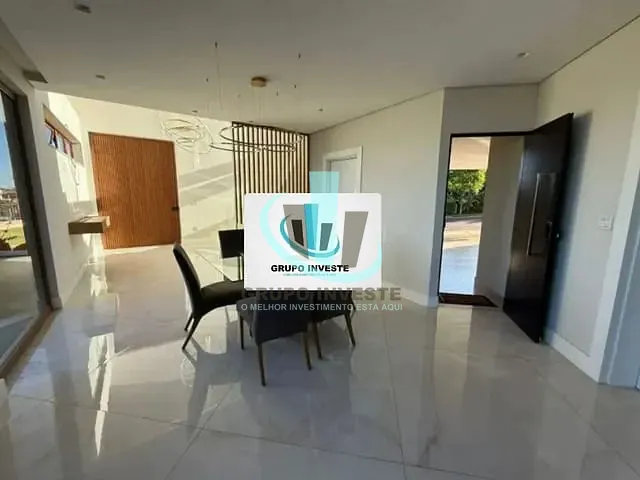 Sobrado com 509m² 4 quartos e 6 banheiros, à venda, no bairro Residencial e Comercial Quinta das Laranjeiras em Araraquara
