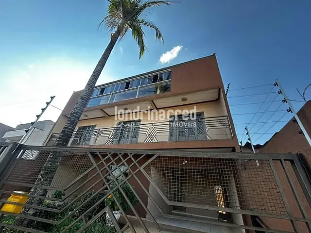 Sobrado com 432m² 6 quartos e 5 banheiros, à venda, no bairro Alpes em Londrina