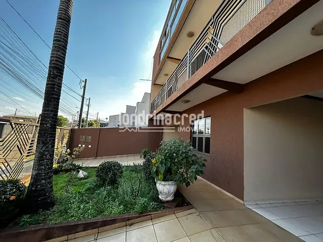 Sobrado com 432m² 6 quartos e 5 banheiros, à venda, no bairro Alpes em Londrina