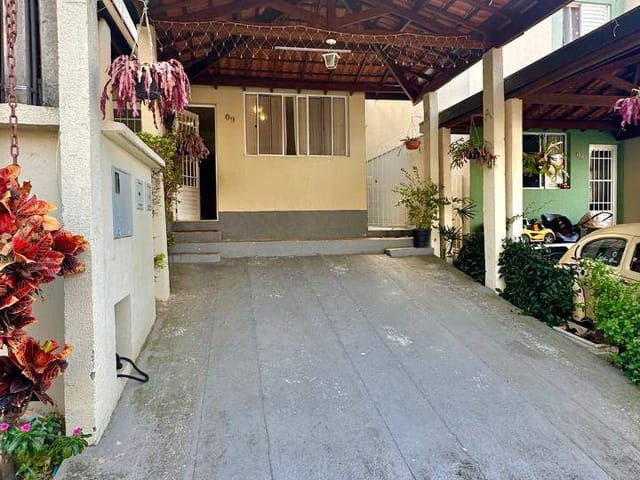Sobrado com 90m² 2 quartos e 1 banheiro, à venda, no bairro Jardim Martins em Jundiaí
