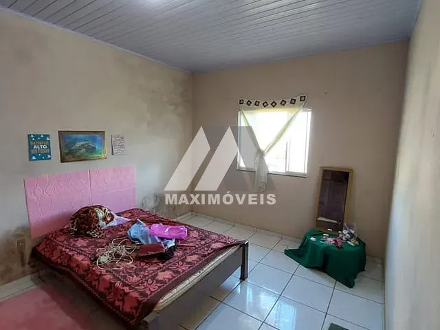 Sobrado com 212m² 3 quartos e 1 banheiro, à venda, no bairro Bela Vista em Araçuaí