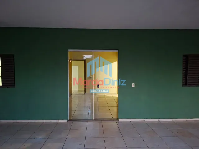 Sobrado 6 quartos e 5 banheiros, para alugar, no bairro Jardim Guanabara I em Ituverava