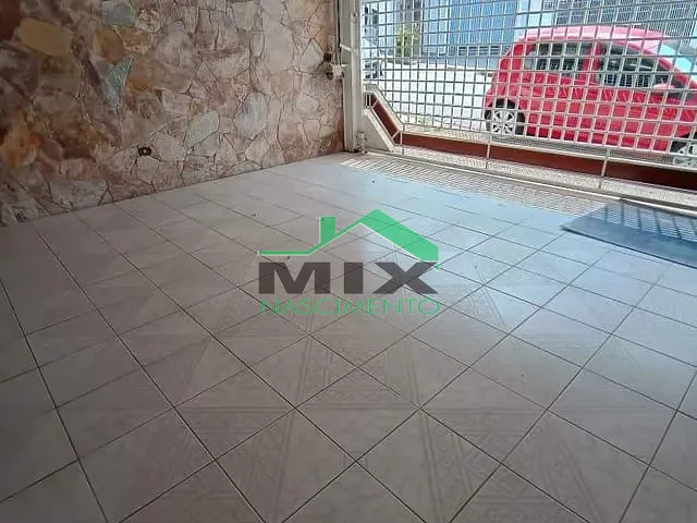 Sobrado com 250m² 4 quartos e 4 banheiros, para alugar, no bairro Taboão em São Bernardo do Campo
