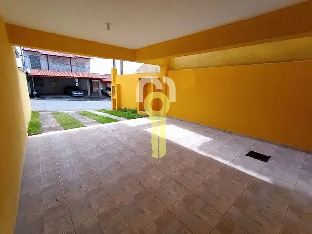 Sobrado com 125m² 3 quartos e 3 banheiros, à venda, no bairro Jardim Rio das Pedras em Cotia