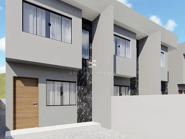 Sobrado 2 quartos e 1 banheiro, à venda, no bairro Limeira Baixa em Brusque