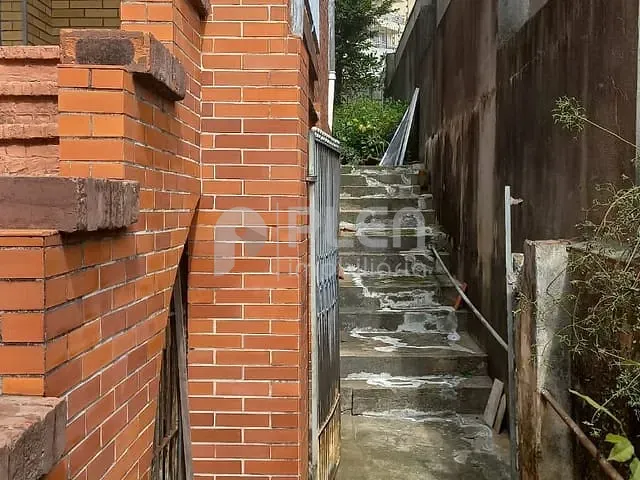 Sobrado à venda, no bairro Santana em São Paulo