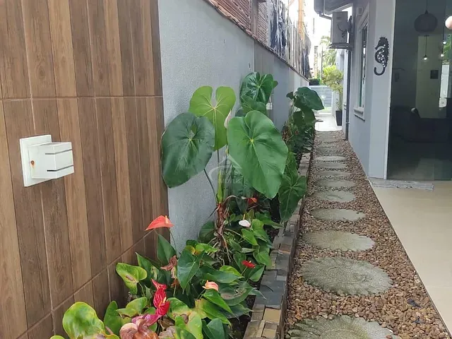Sobrado com 252m² 3 quartos e 5 banheiros, à venda, no bairro Boraceia em Bertioga