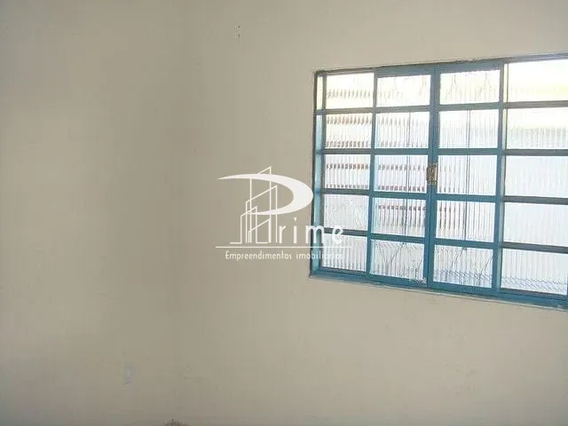 Sobrado com 700m² 18 quartos e 9 banheiros, à venda, no bairro Sape em Niterói