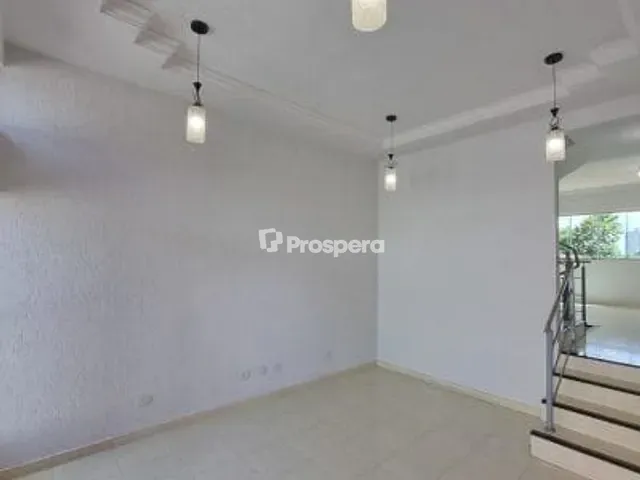 Sobrado com 437m² 4 quartos e 4 banheiros, à venda, no bairro Parque Amazônia em Goiânia