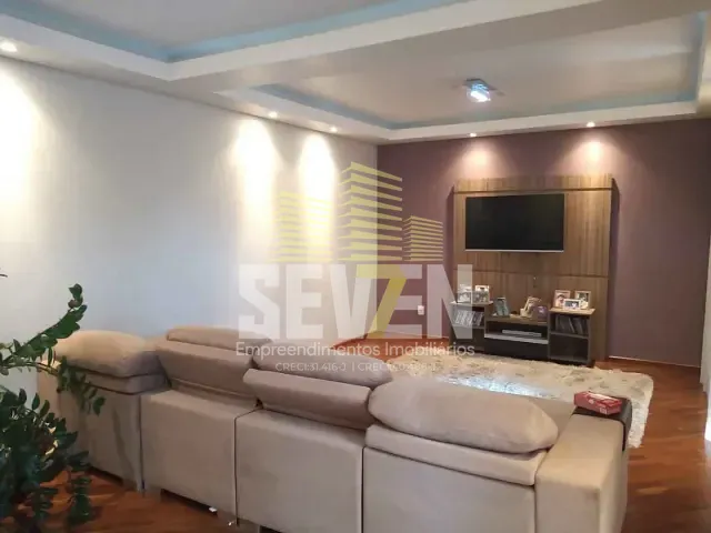 Sobrado com 260m² 3 quartos e 4 banheiros, à venda, no bairro Vila Popular em Bauru