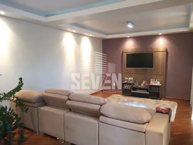 Sobrado com 260m² 3 quartos e 4 banheiros, à venda, no bairro Vila Popular em Bauru