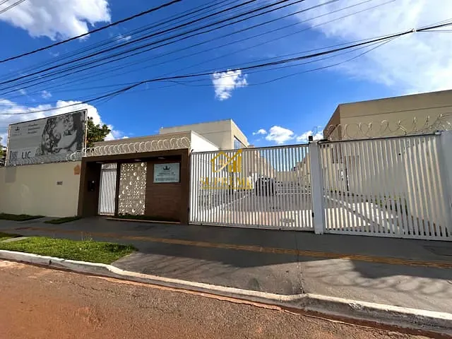 Sobrado com 126m² 3 quartos e 4 banheiros, à venda, no bairro Jardim Maria Inês em Aparecida de Goiânia
