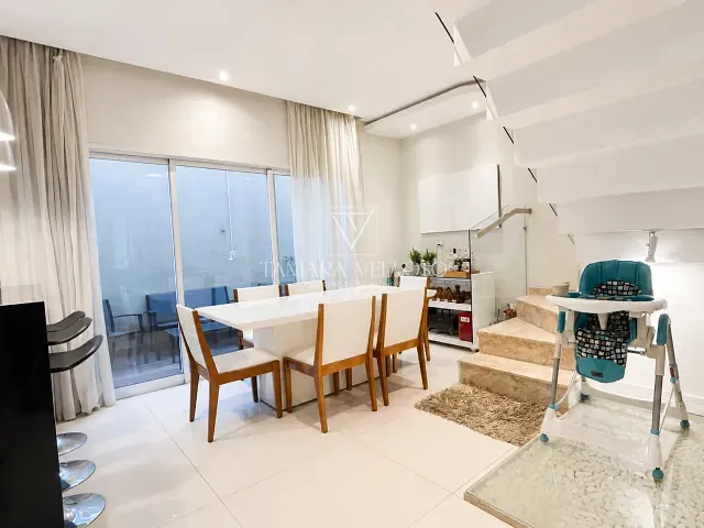 Casa com 127m² 3 quartos e 4 banheiros, à venda, no bairro Vila Oliveira em Mogi das Cruzes