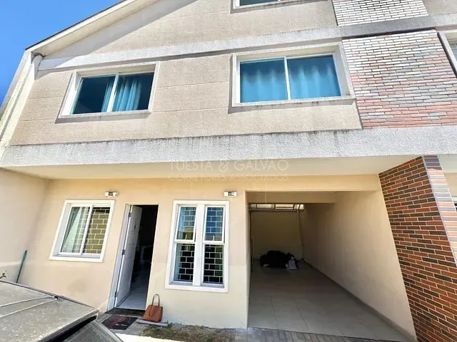 Sobrado com 131m² 3 quartos e 3 banheiros, à venda, no bairro Fanny em Curitiba