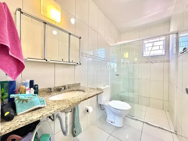 Sobrado com 131m² 3 quartos e 3 banheiros, à venda, no bairro Fanny em Curitiba