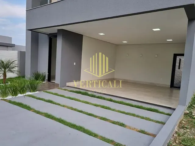 Sobrado com 246m² 4 quartos e 5 banheiros, à venda, no bairro Condomínio Primor das Torres em Cuiabá