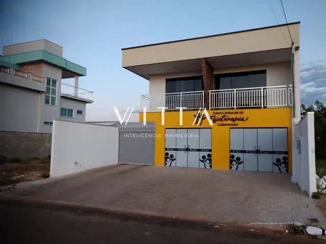 Sobrado com 223m² 3 quartos e 2 banheiros, à venda, no bairro Luzimangues em Porto Nacional