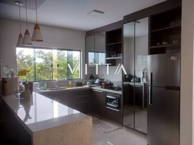 Sobrado com 223m² 3 quartos e 2 banheiros, à venda, no bairro Luzimangues em Porto Nacional