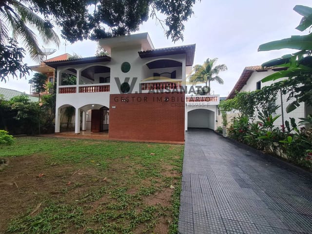 Sobrado com 410m² 3 quartos e 2 banheiros, à venda, no bairro Portal da Olaria em São Sebastião