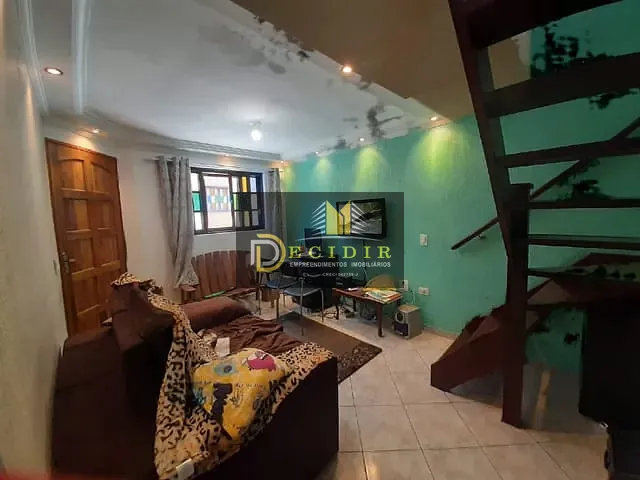 Sobrado com 73m² 3 quartos e 1 banheiro, à venda, no bairro Parque Boturussu em São Paulo
