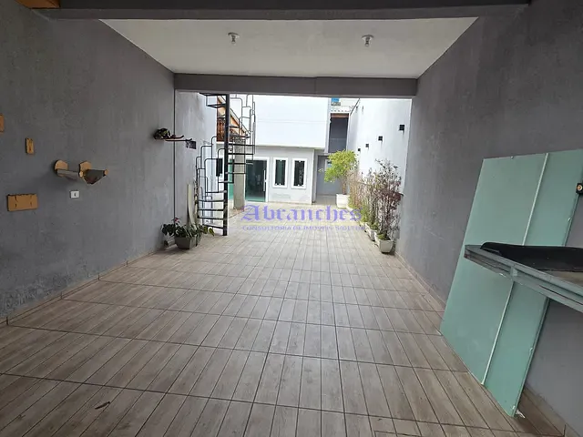 Sobrado com 150m² 3 quartos e 1 banheiro, para alugar, no bairro Vila Mara em São Paulo