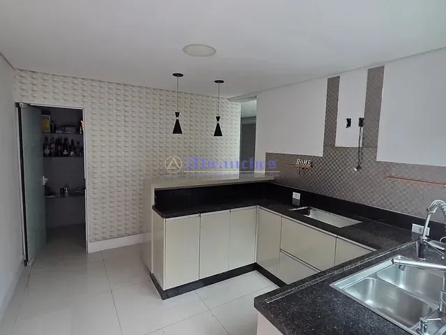 Sobrado com 150m² 3 quartos e 1 banheiro, para alugar, no bairro Vila Mara em São Paulo