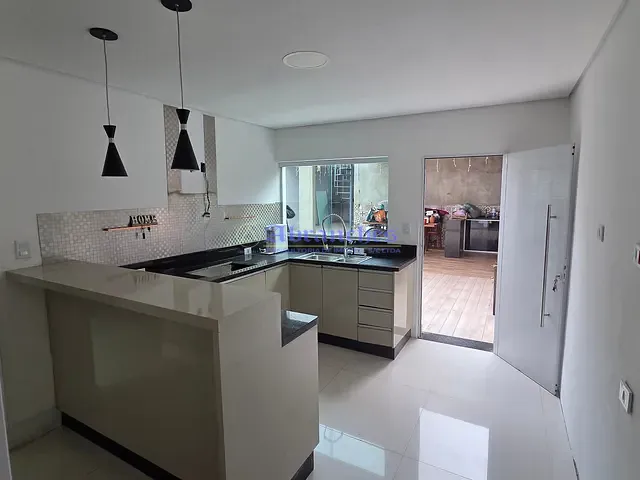 Sobrado com 150m² 3 quartos e 1 banheiro, para alugar, no bairro Vila Mara em São Paulo
