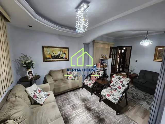 Sobrado com 175m² 4 quartos e 3 banheiros, à venda, no bairro Jardim Santa Luzia em Pindamonhangaba