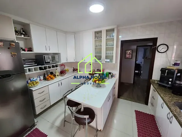 Sobrado com 175m² 4 quartos e 3 banheiros, à venda, no bairro Jardim Santa Luzia em Pindamonhangaba