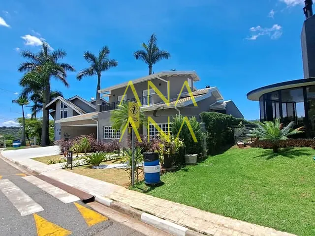 Sobrado com 388m² 3 quartos e 5 banheiros, à venda, no bairro Condomínio Residencial Euroville em Bragança Paulista