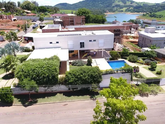 Casa com 1000m² 4 quartos e 6 banheiros, à venda, no bairro Residencial Águas Claras em Piracaia