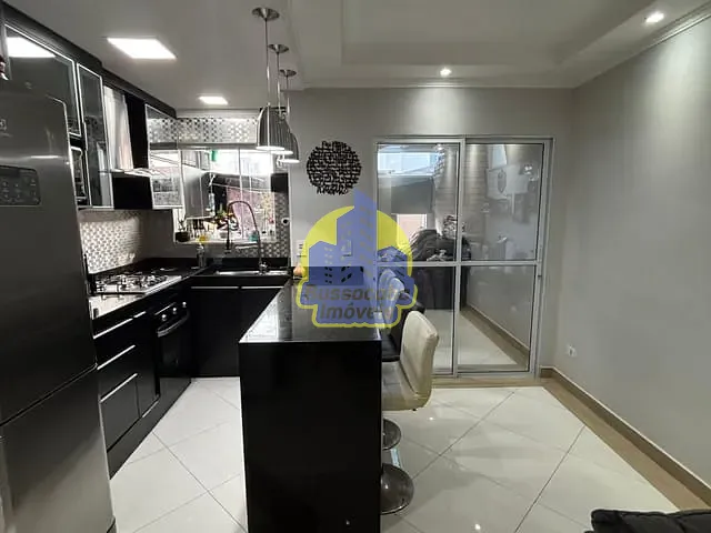 Sobrado com 78m² 2 quartos e 1 banheiro, à venda, no bairro Jaguaribe em Osasco