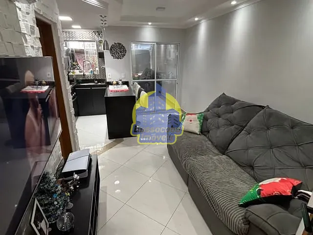 Sobrado com 78m² 2 quartos e 1 banheiro, à venda, no bairro Jaguaribe em Osasco