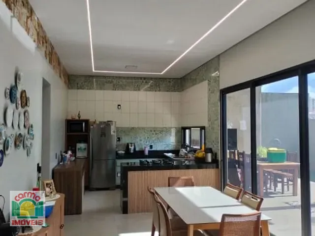 Sobrado com 420m² 3 quartos e 3 banheiros, à venda, no bairro Anápolis City em Anápolis
