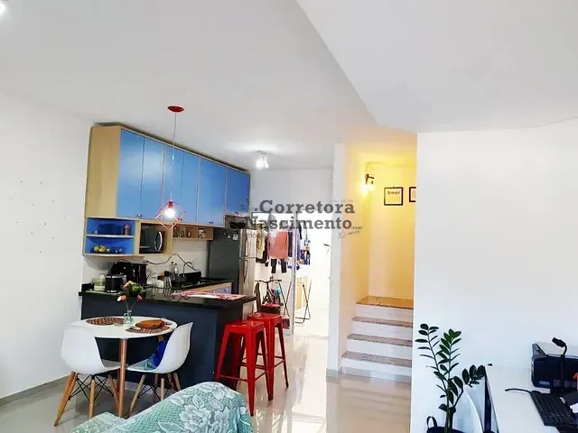 Sobrado com 182m² 2 quartos e 3 banheiros, à venda, no bairro Chácaras Pousada do Vale em São José dos Campos