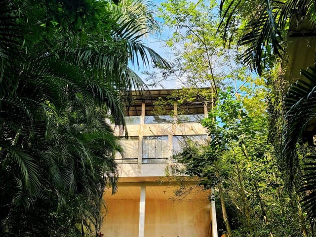 Sobrado com 3680m² 3 quartos e 2 banheiros, à venda, no bairro Praia Alegre em Penha
