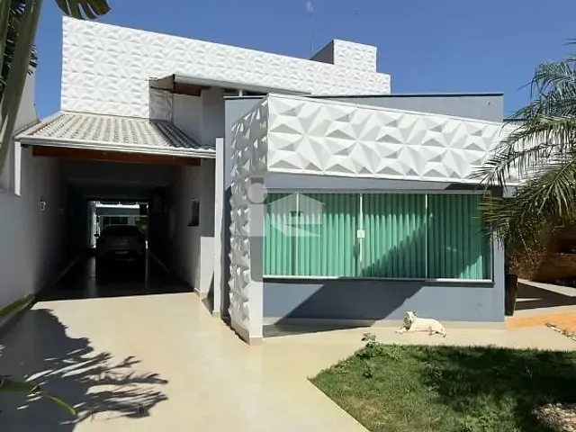 Sobrado com 512m² 5 quartos e 4 banheiros, à venda, no bairro Manoel Müller em Rolândia