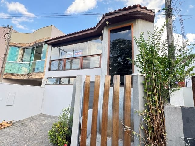 Sobrado com 249m², à venda, no bairro Vila Doutor Laurindo em Tatuí