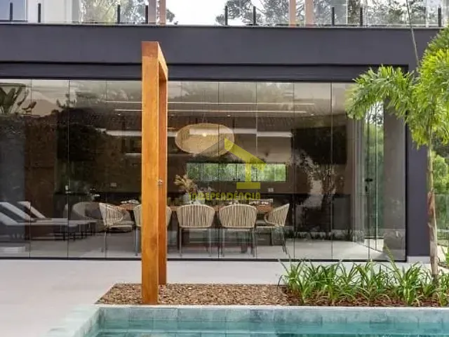 Sobrado com 1250m² 6 quartos e 8 banheiros, à venda, no bairro Tamboré em Barueri