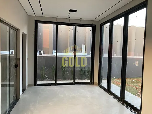 Sobrado com 264m² 3 quartos e 5 banheiros, à venda, no bairro Jardim Morumbi em Londrina