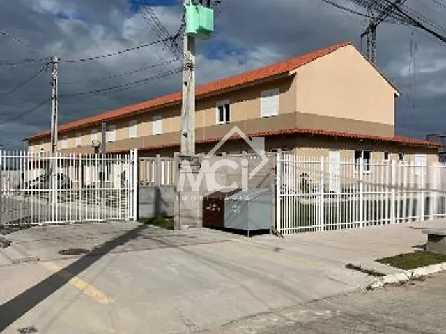 Sobrado 2 quartos e 1 banheiro, à venda, no bairro Três Vendas em Pelotas