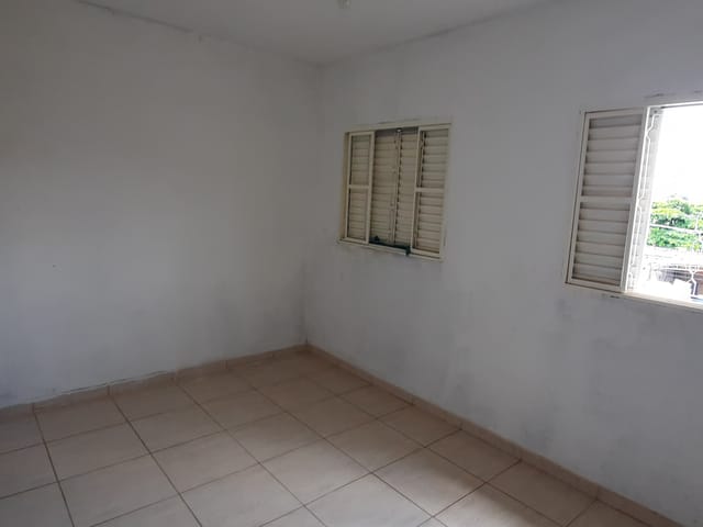 Sobrado com 153m² 3 quartos e 2 banheiros, à venda, no bairro Conjunto Habitacional Parque da Floresta em Campinas