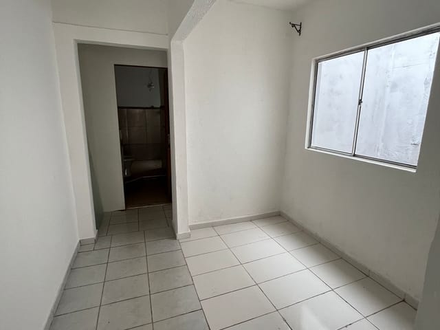Sobrado com 153m² 3 quartos e 2 banheiros, à venda, no bairro Conjunto Habitacional Parque da Floresta em Campinas