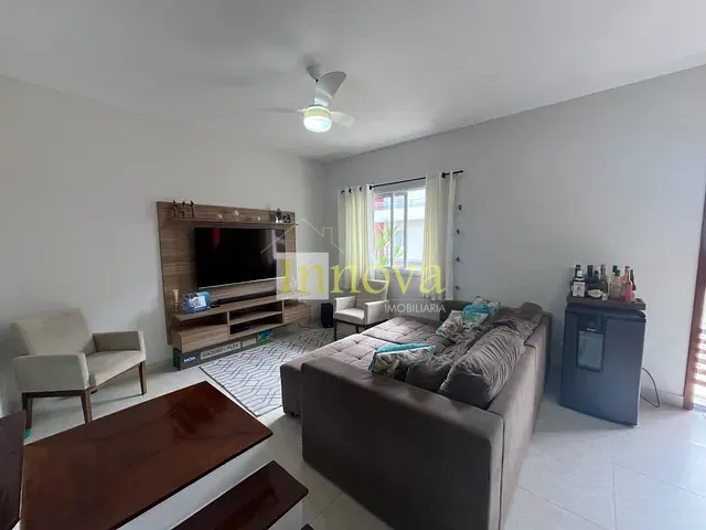 Sobrado com 105m² 2 quartos e 3 banheiros, à venda, no bairro Massaguaçu em Caraguatatuba