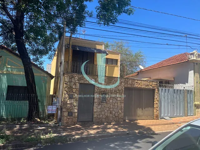 Sobrado com 144m² 3 quartos e 1 banheiro, à venda ou para alugar, no bairro Centro em Araraquara