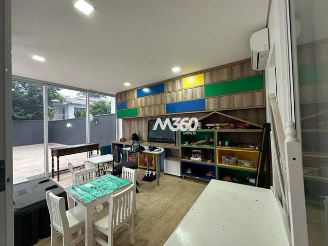 Sobrado com 874m² 3 quartos e 5 banheiros, à venda, no bairro Cidade Vera Cruz em Aparecida de Goiânia