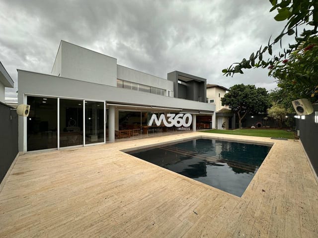 Sobrado com 874m² 3 quartos e 5 banheiros, à venda, no bairro Cidade Vera Cruz em Aparecida de Goiânia