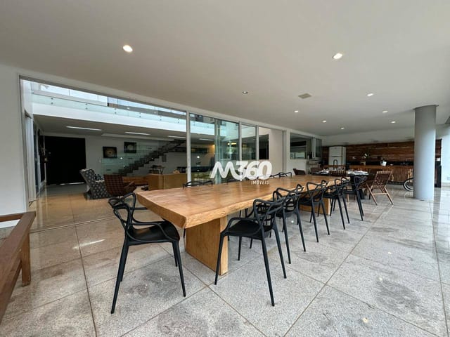 Sobrado com 874m² 3 quartos e 5 banheiros, à venda, no bairro Cidade Vera Cruz em Aparecida de Goiânia