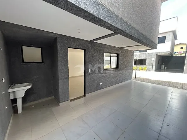 Sobrado 2 quartos e 3 banheiros, à venda, no bairro Bairro Alto em Botucatu