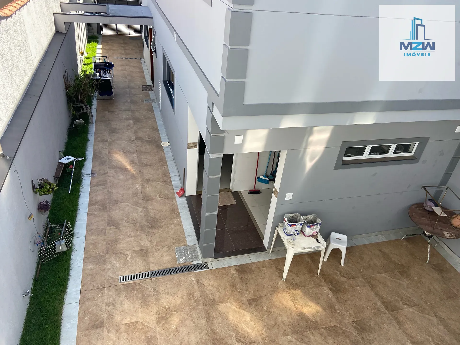 Sobrado, 3 quartos, 208 m² - Foto 2